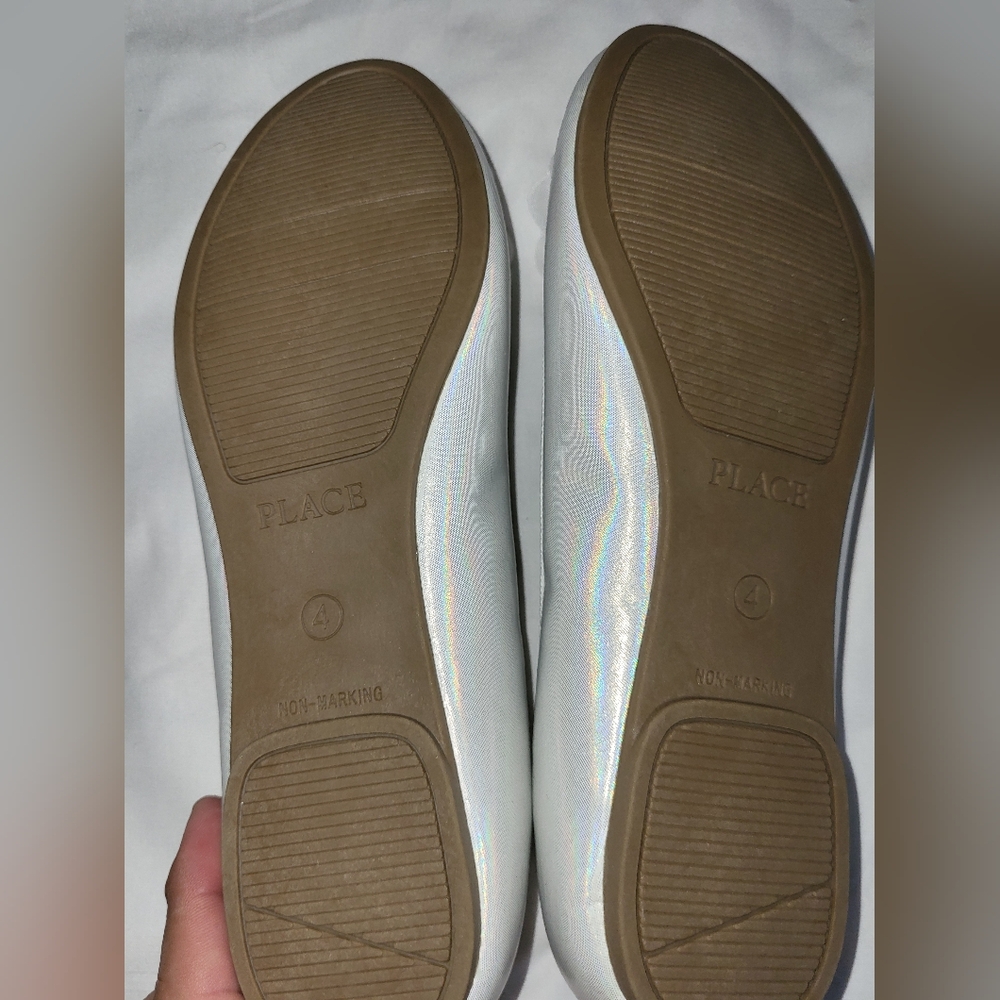 The Childrens Place White Floral Flats Elegant Design - Picture 2 of 2